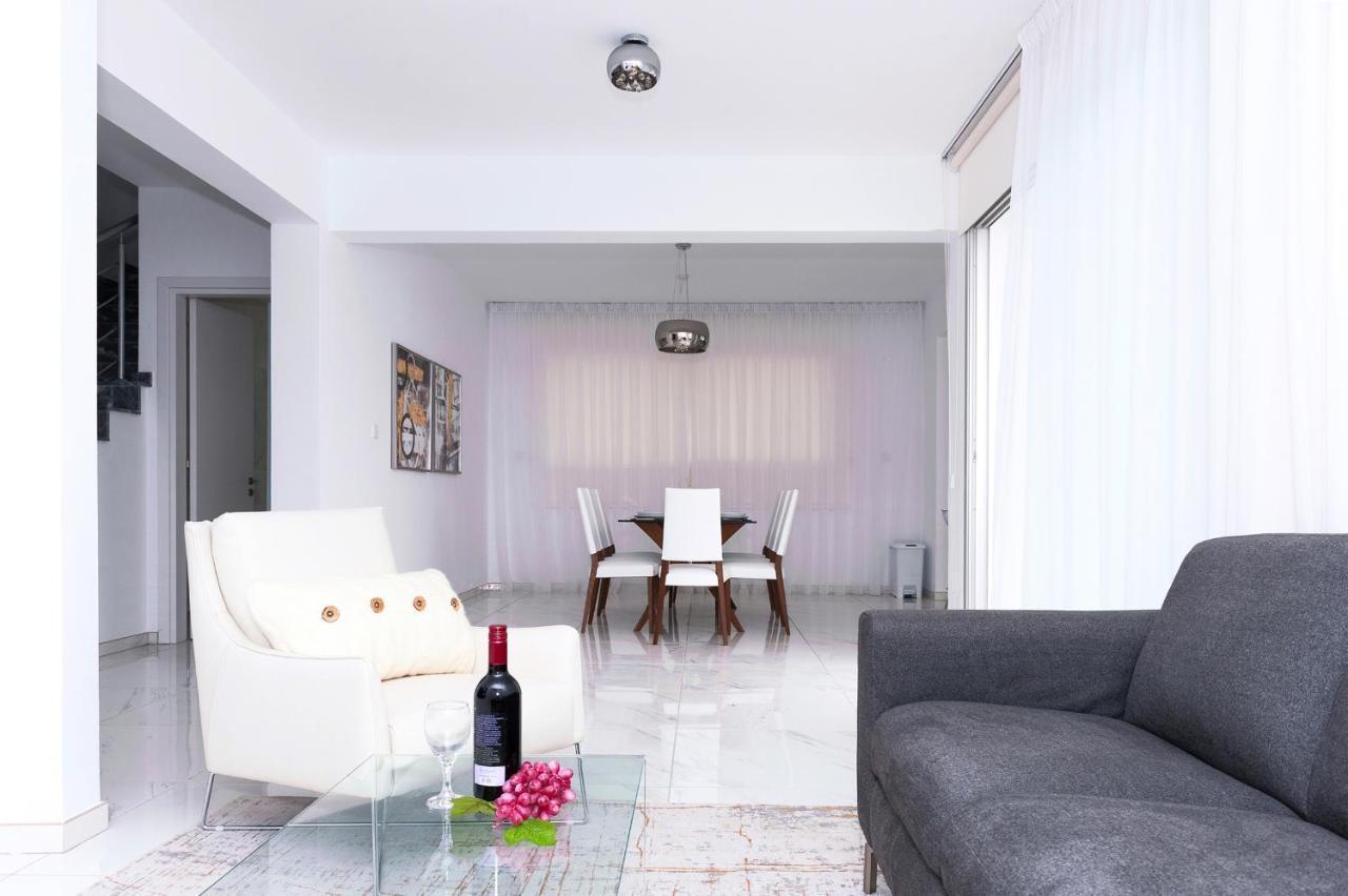 Villa Sunday Agia Napa